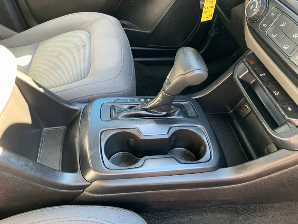 2018 Chevrolet Colorado 4WD Crew Cab 128.3" Work Truck - 22971370 - 26