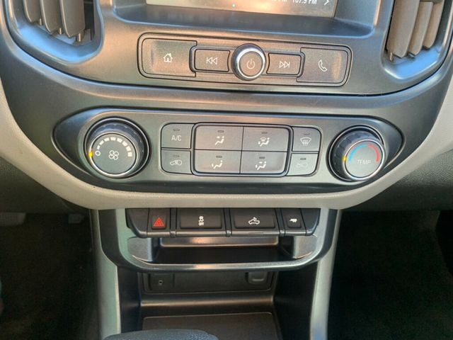 2018 Chevrolet Colorado 4WD Crew Cab 128.3" Work Truck - 22971370 - 37