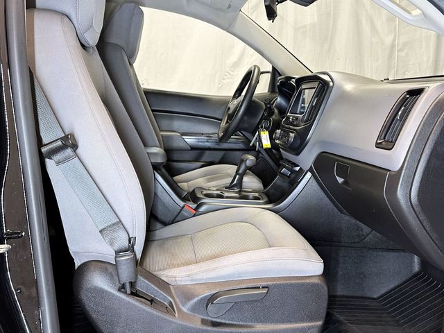 2018 Chevrolet Colorado 4WD Crew Cab 128.3" Work Truck - 23082524 - 17