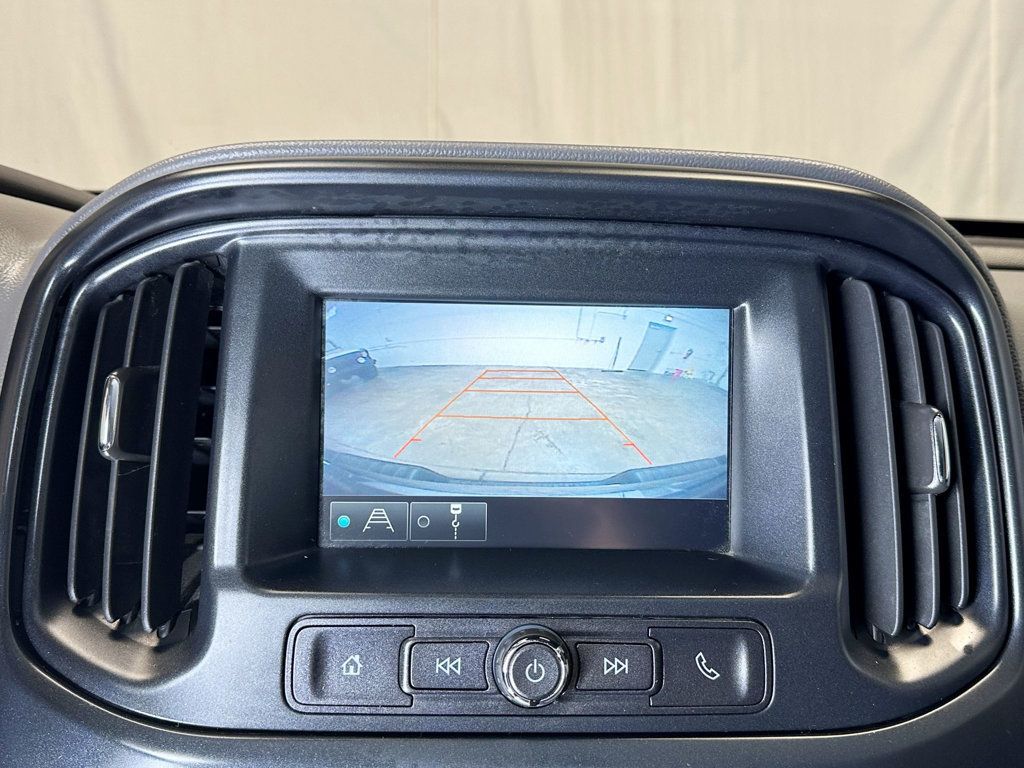 2018 Chevrolet Colorado 4WD Crew Cab 128.3" Work Truck - 23082524 - 27
