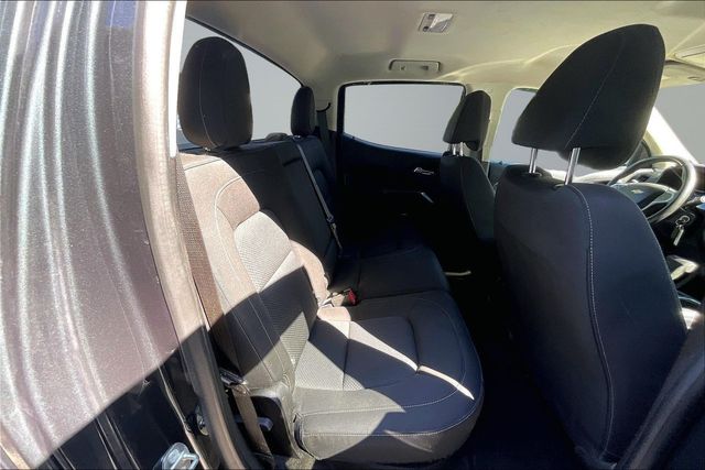 2018 Chevrolet Colorado LT - 23079947 - 13