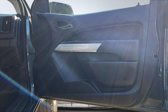2018 Chevrolet Colorado LT - 23079947 - 15