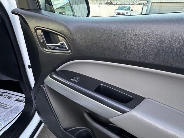 2018 Chevrolet Colorado LT 4x2 4dr Extended Cab 6 ft. LB - 23023845 - 17