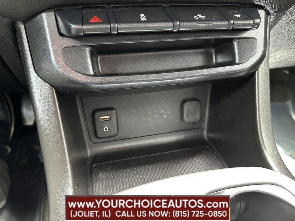 2018 Chevrolet Colorado LT 4x4 4dr Crew Cab 5 ft. SB - 22850381 - 38