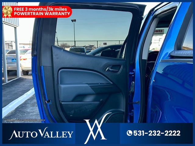 2018 Chevrolet Colorado Crew Cab Z71 Pickup 4D 5 ft - 22968270 - 19
