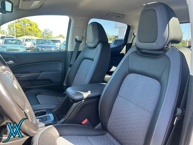 2018 Chevrolet Colorado Crew Cab Z71 Pickup 4D 5 ft - 23094390 - 12