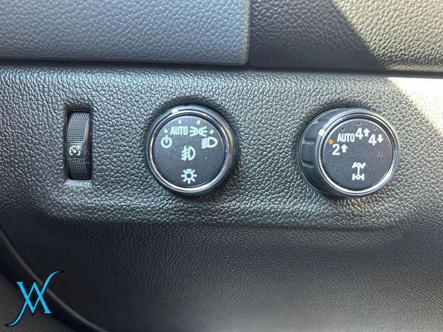 2018 Chevrolet Colorado Crew Cab Z71 Pickup 4D 5 ft - 23094390 - 37
