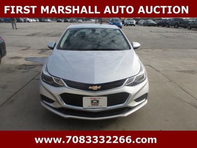 2018 Chevrolet CRUZE - Y083