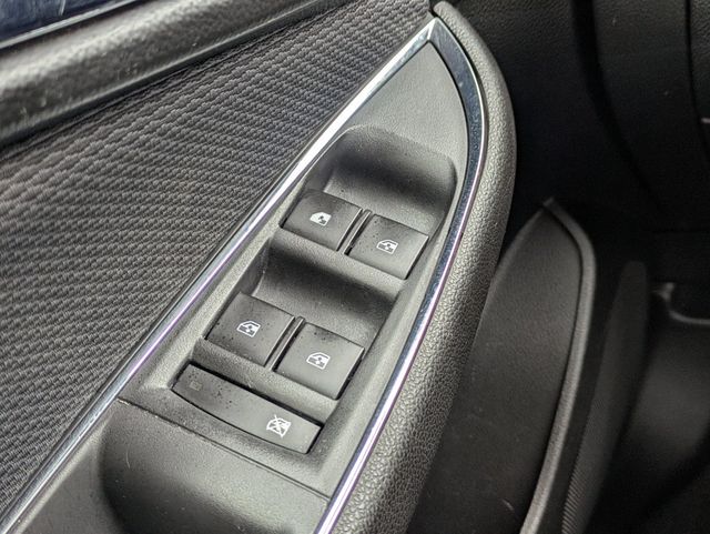 2018 Chevrolet CRUZE 4dr Hatchback 1.4L LT w/1SD - 22980433 - 24