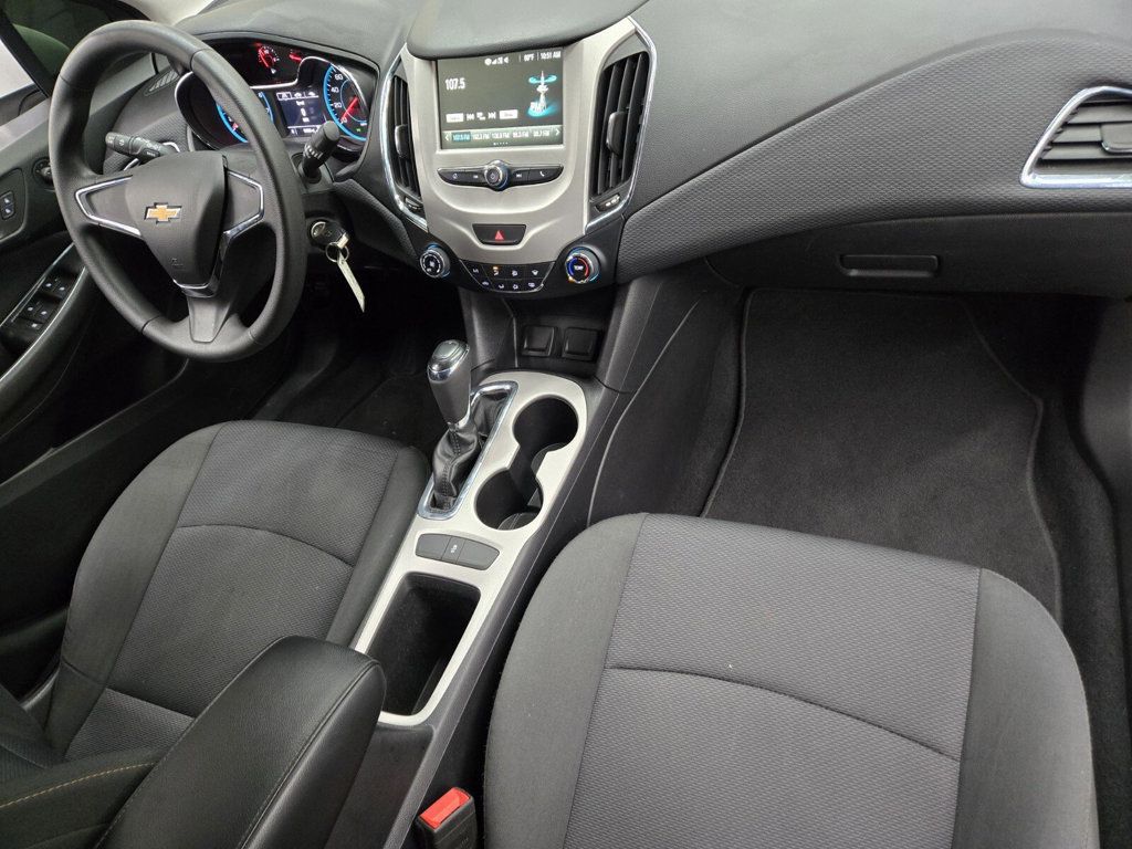 2018 Chevrolet CRUZE 4dr Sedan 1.4L LS w/1SB - 22976394 - 12