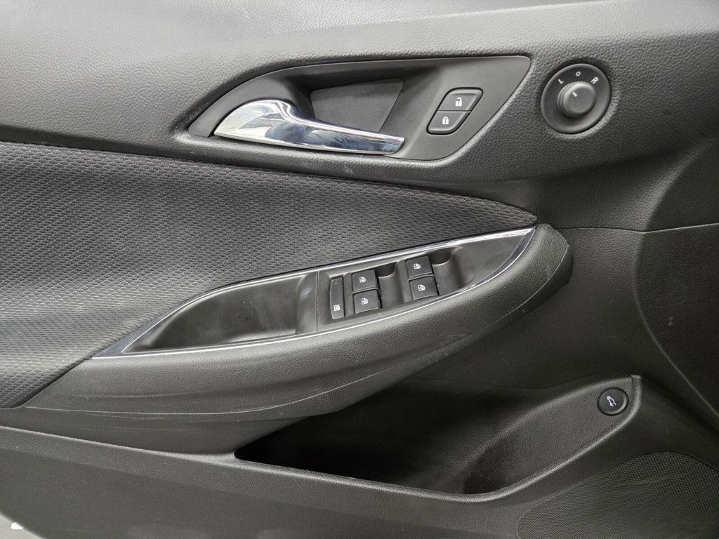 2018 Chevrolet CRUZE 4dr Sedan 1.4L LS w/1SB - 22976394 - 13