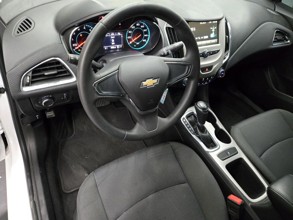 2018 Chevrolet CRUZE 4dr Sedan 1.4L LS w/1SB - 22976394 - 6