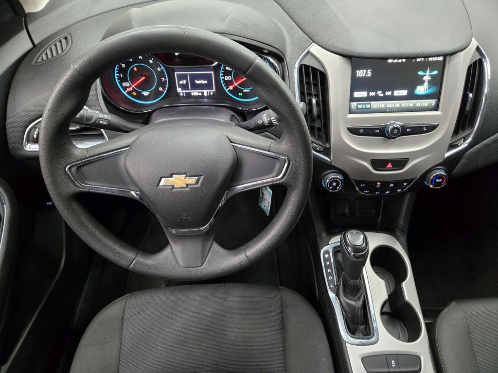 2018 Chevrolet CRUZE 4dr Sedan 1.4L LS w/1SB - 22976394 - 8