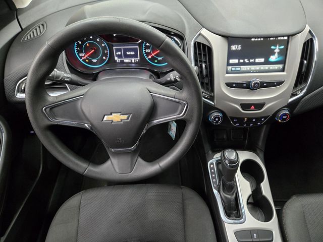 2018 Chevrolet CRUZE 4dr Sedan 1.4L LS w/1SB - 22976394 - 8