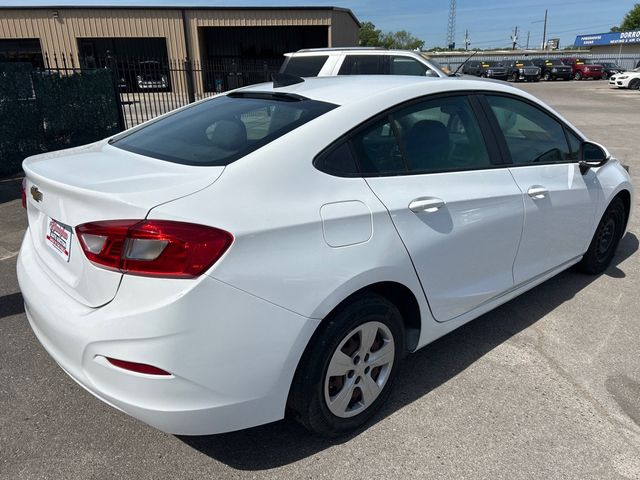 2018 Chevrolet CRUZE 4dr Sedan 1.4L LS w/1SB - 23014005 - 3