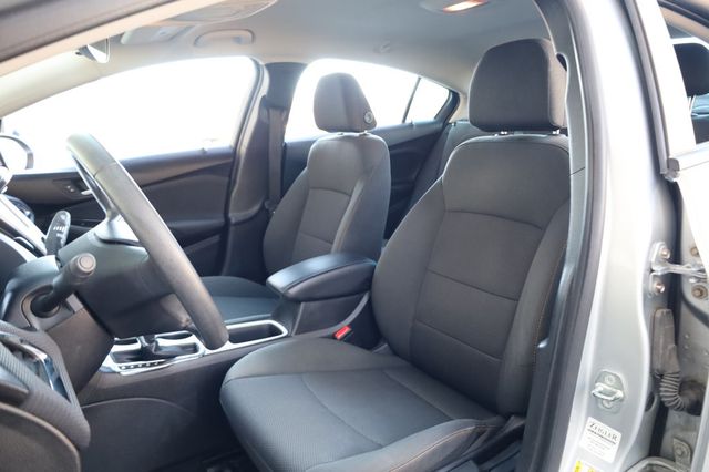 2018 Chevrolet CRUZE 4dr Sedan 1.4L LS w/1SB - 22970724 - 14