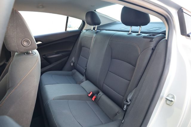 2018 Chevrolet CRUZE 4dr Sedan 1.4L LS w/1SB - 22970724 - 17