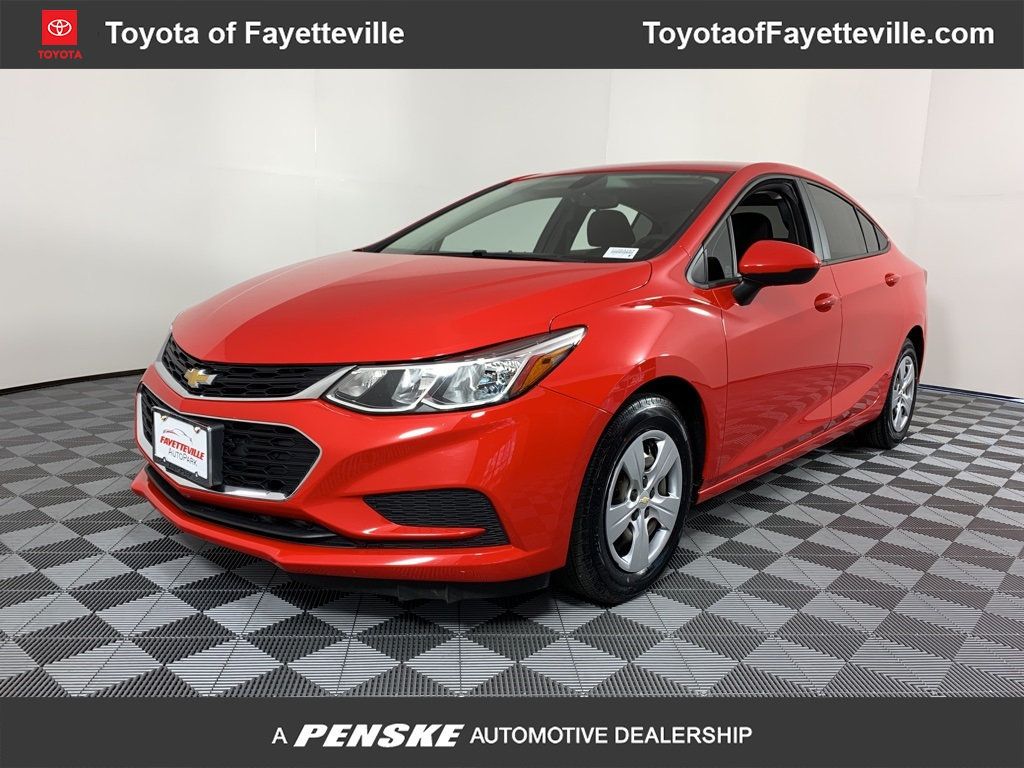 Used 2018 Chevrolet Cruze 4dr Sedan 1 4l Ls W 1sb For Sale Fayetteville Ar Penskecars Com