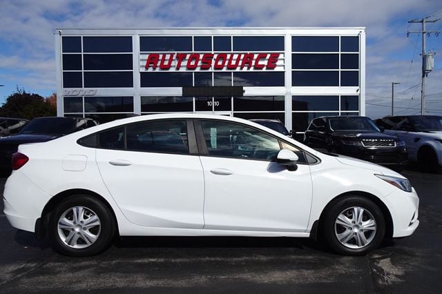2018 Chevrolet CRUZE 4dr Sedan 1.4L LS w/1SB - 22930212 - 0