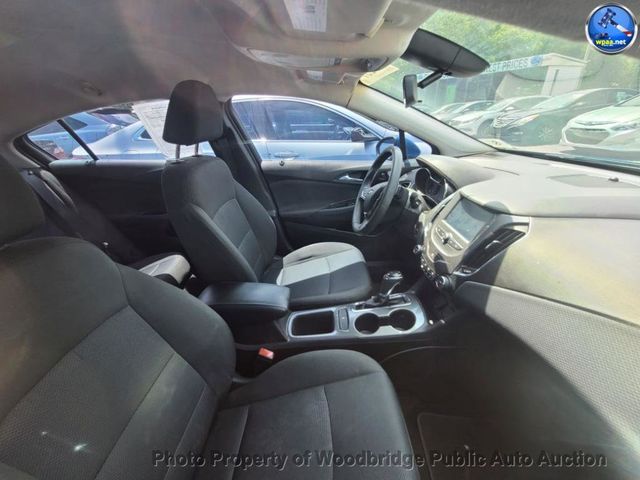 2018 Chevrolet CRUZE 4dr Sedan 1.4L LT w/1SD - 23040884 - 9
