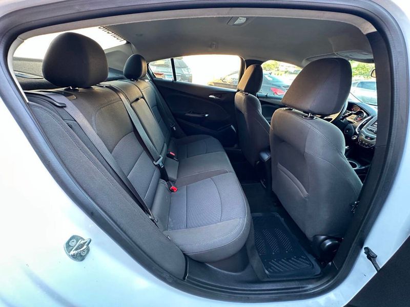 2018 Chevrolet CRUZE 4dr Sedan 1.4L LT w/1SD - 22873770 - 19