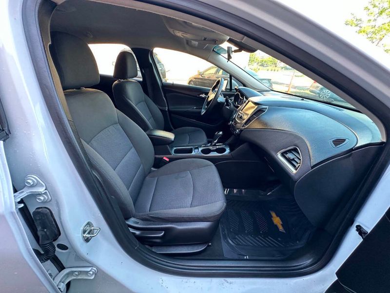 2018 Chevrolet CRUZE 4dr Sedan 1.4L LT w/1SD - 22873770 - 24