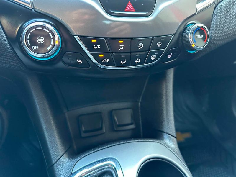 2018 Chevrolet CRUZE 4dr Sedan 1.4L LT w/1SD - 22873770 - 38