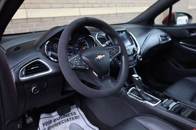 2018 Chevrolet Cruze Premier - 23073592 - 13