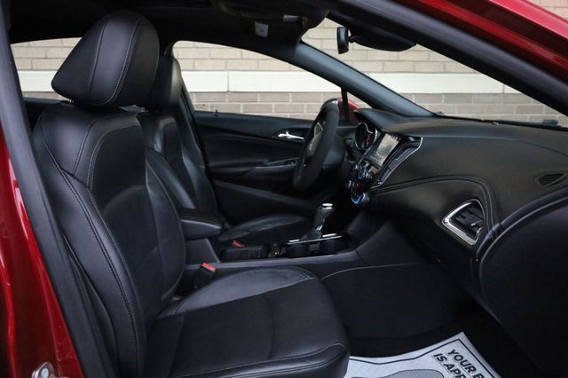 2018 Chevrolet Cruze Premier - 23073592 - 25