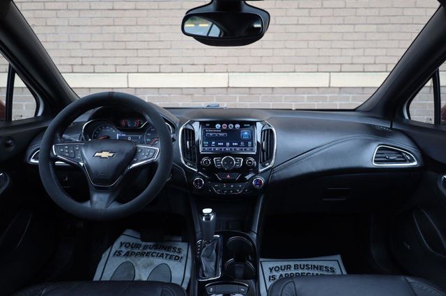 2018 Chevrolet Cruze Premier - 23073592 - 28