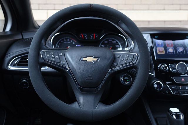 2018 Chevrolet Cruze Premier - 23073592 - 29