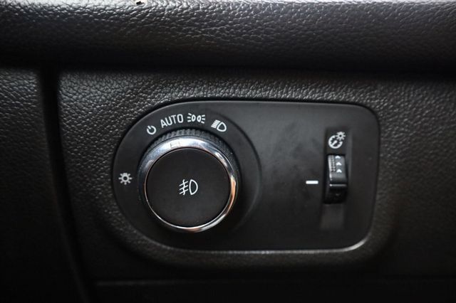 2018 Chevrolet Cruze Premier - 23073592 - 35