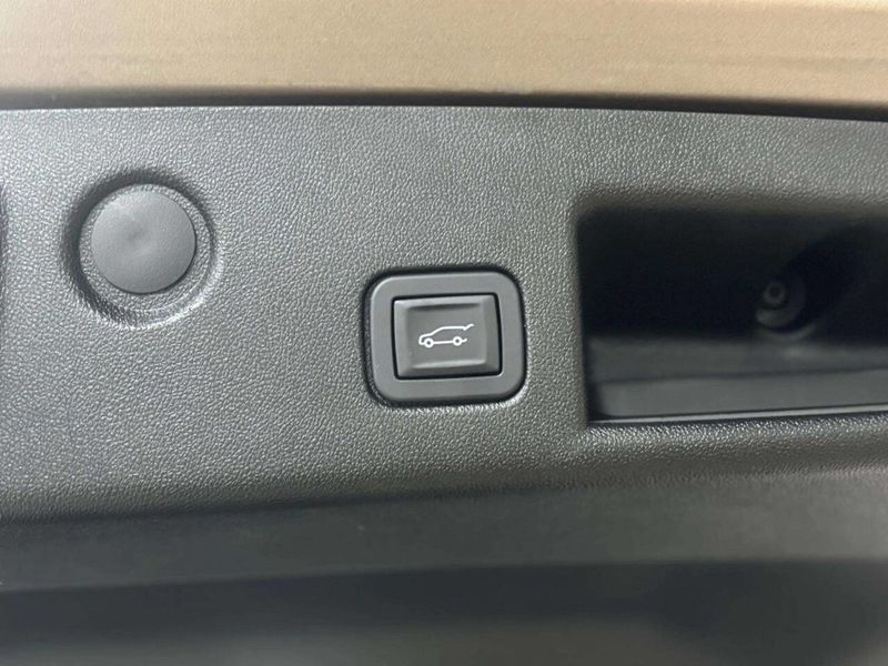 2018 Chevrolet Equinox AWD 4dr LT w/1LT - 22986268 - 17