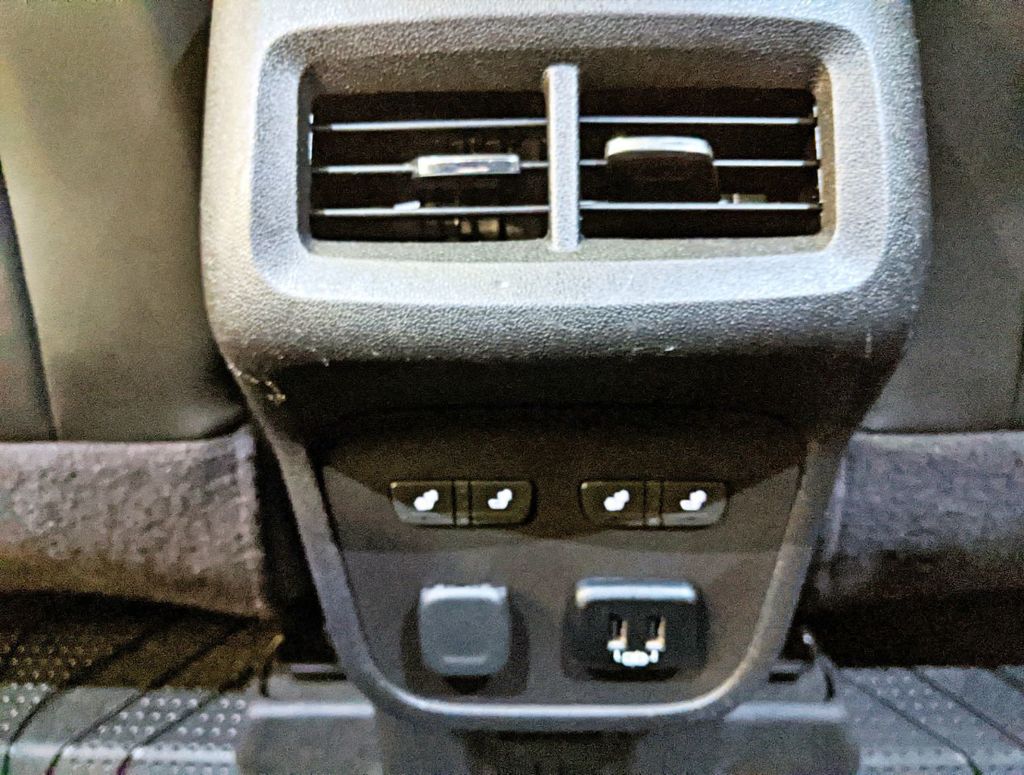2018 Chevrolet Equinox AWD 4dr Premier - 22327127 - 45