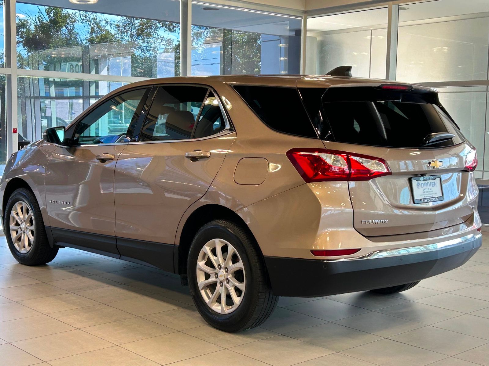 2018 Chevrolet Equinox LT photo 14