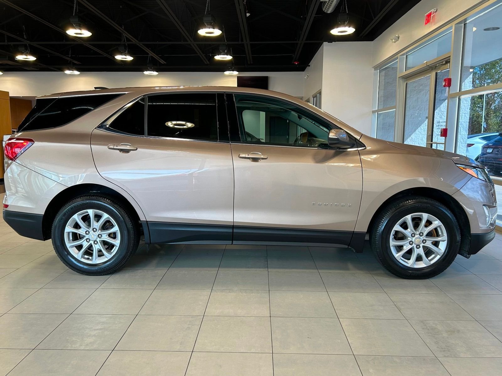 2018 Chevrolet Equinox LT photo 15