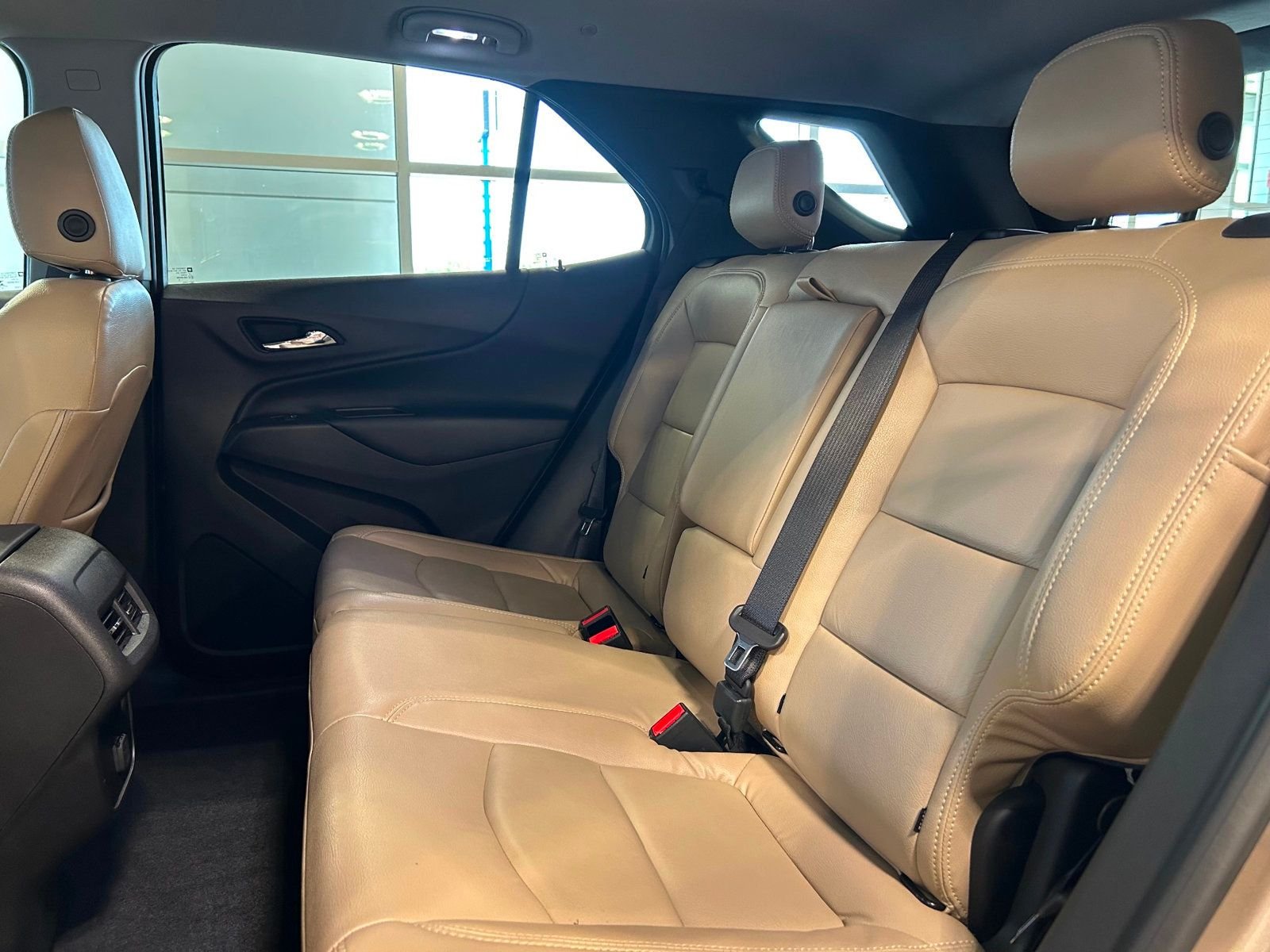 2018 Chevrolet Equinox LT photo 22