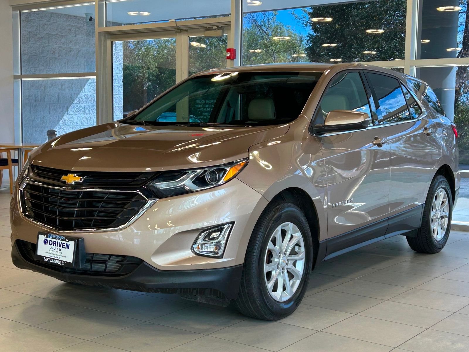 2018 Chevrolet Equinox LT photo 4