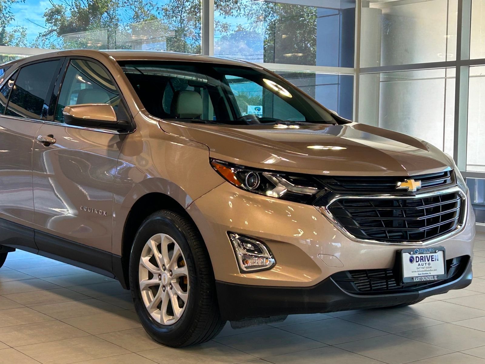 2018 Chevrolet Equinox LT photo 5