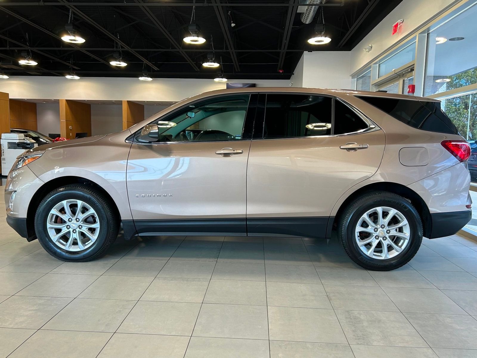 2018 Chevrolet Equinox LT photo 7