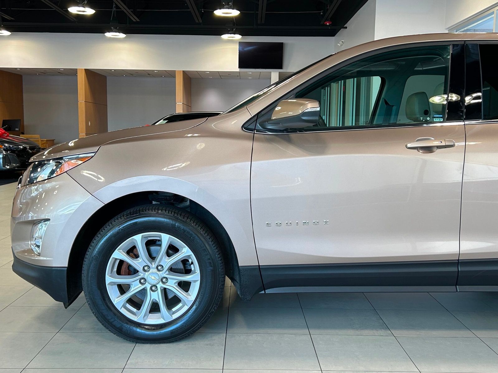 2018 Chevrolet Equinox LT photo 8