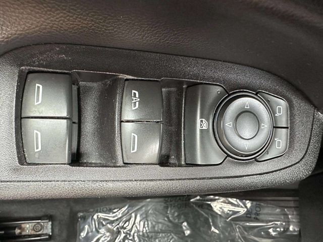 2018 Chevrolet Equinox FWD 4dr LT w/2LT - 23042476 - 13