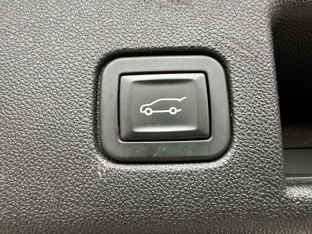 2018 Chevrolet Equinox FWD 4dr LT w/2LT - 23042476 - 28