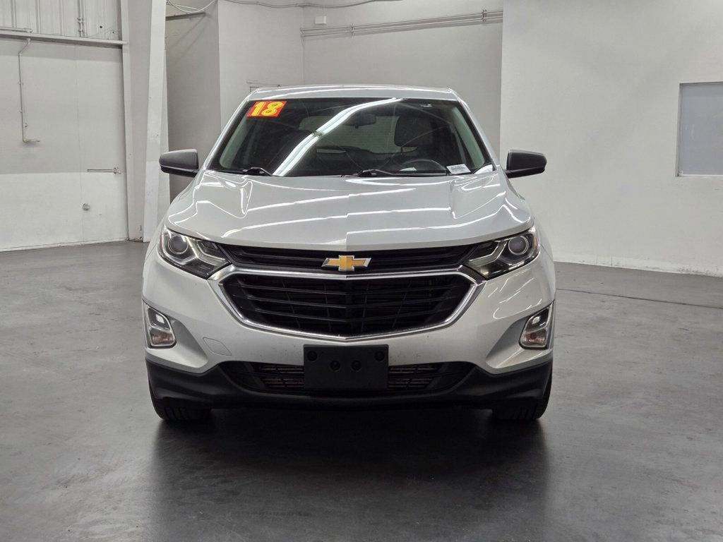 2018 Chevrolet Equinox LS - 22592539 - 4