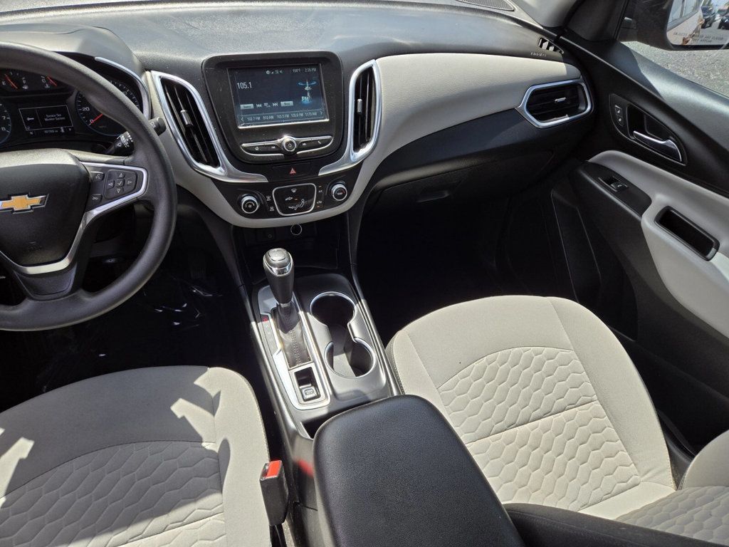 2018 Chevrolet Equinox LS - 22932894 - 11