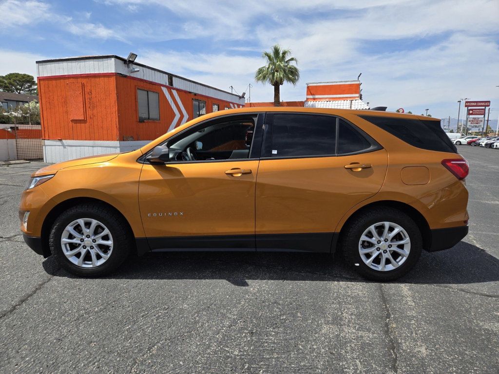 2018 Chevrolet Equinox LS - 22932894 - 1