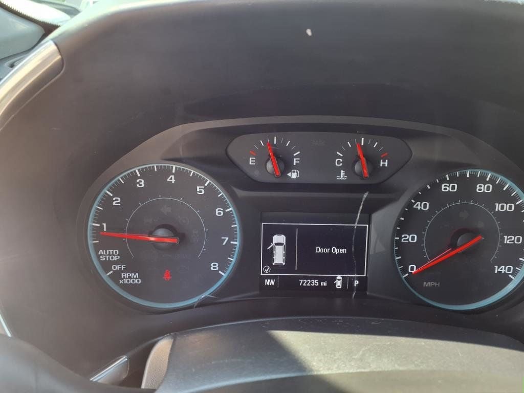 2018 Chevrolet Equinox LS - 22891061 - 14