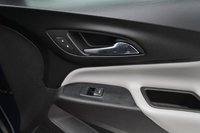 2018 Chevrolet Equinox LS - 23094020 - 39