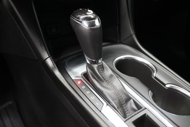 2018 Chevrolet Equinox LT - 23006394 - 18