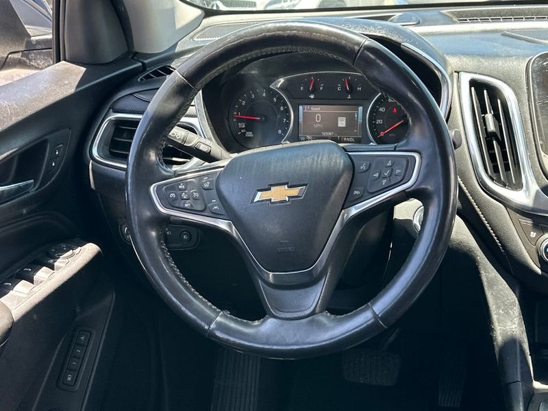 2018 Chevrolet Equinox Premier - 23027321 - 17